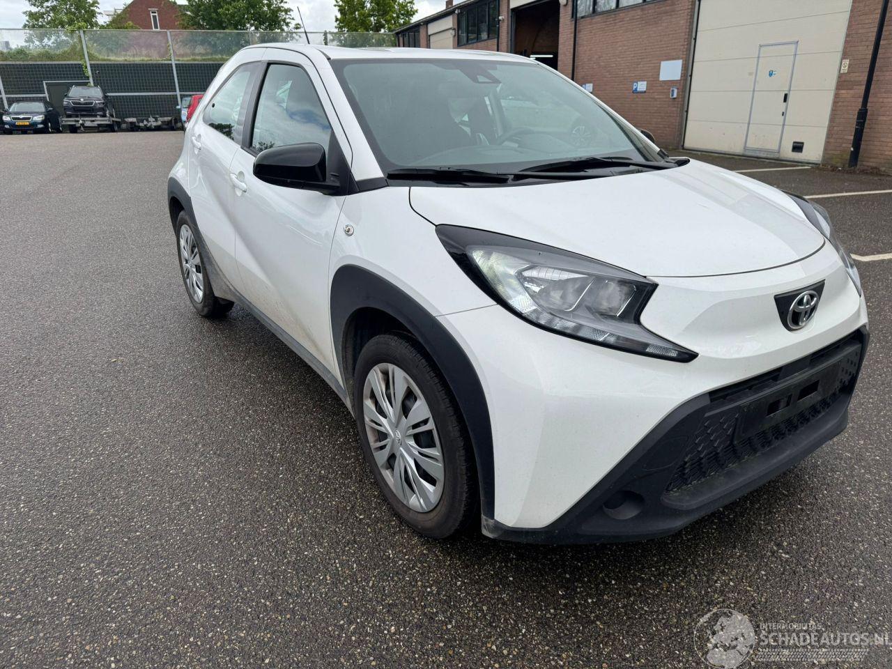 Toyota Aygo X Play