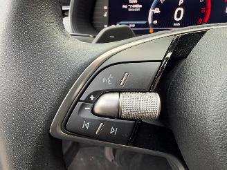 Skoda Kamiq Selection 1.0 116pk AUTOMAAT ACHTERUITRIJCAMERA STOELVERWARMING picture 19