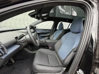 Volvo EX30 Ultra pano ambiente volledig rijdbaar extended range picture 7
