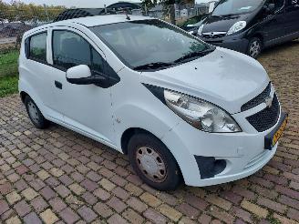 Vaurioauto  passenger cars Chevrolet Spark 1.0 4 cilinder LPG 5 deurs 2012/6