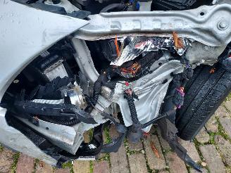 Opel Meriva 1.4 Turbo Cosmo weinig km picture 10