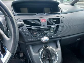 Citroën C4-picasso 1.6 benzine picture 7