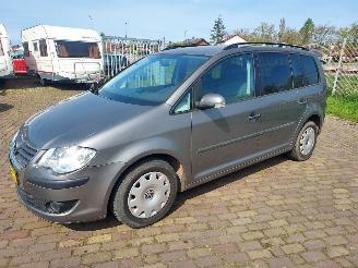 Schadeauto Volkswagen Touran AUTOMAAT  1.4 TSI Optive 2007/12