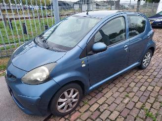 Coche accidentado Toyota Aygo 5 deurs 2009/1