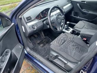 Volkswagen Passat 2.0 TDI picture 6
