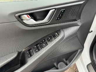 Hyundai Ioniq 1.6 Hybrid picture 17
