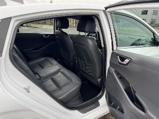 Hyundai Ioniq 1.6 Hybrid picture 20