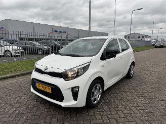 Avarii autoturisme Kia Picanto 1.0  AIRCO Euro6 2019/5