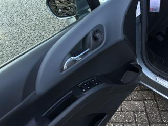 Opel Meriva 1.4 Turbo Cosmo picture 12