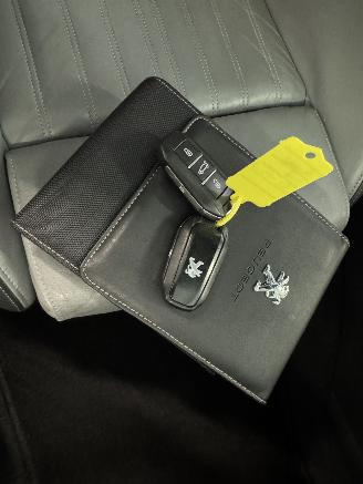 Peugeot 508 RXH 2.0 HDI Hybrid4 picture 29