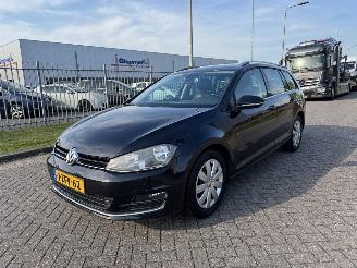 skadebil auto Volkswagen Golf 1.2 TSI Highline Navi - Clima 2015/1