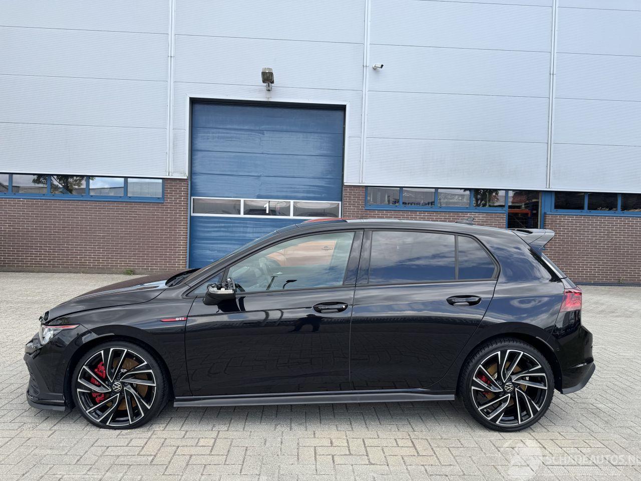 Volkswagen Golf 2.0 GTI 221Kw Clima