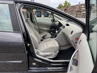 Peugeot 308 1.6 110kw Clima picture 24