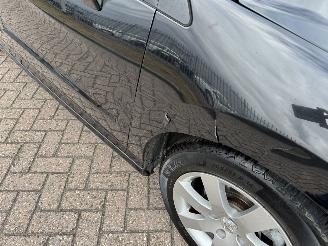 Peugeot 308 1.6 110kw Clima picture 8