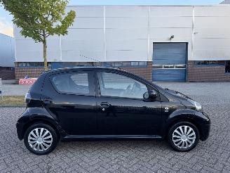 Toyota Aygo 1.0 12V 50kw AIRCO picture 5