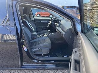 Volkswagen Golf 1.5 TSI 110kw Clima - Navi picture 24