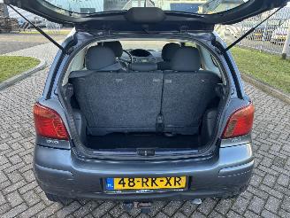 Toyota Yaris 1.3 VVT-i  AIRCO picture 15