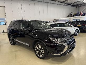 Unfallwagen Mitsubishi Outlander 2.0 Intense+  Aut. 7-persoons 2019/8