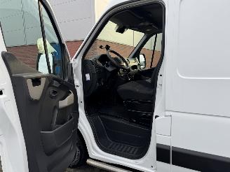 Renault Master 2.3 DCI L2-H2 Navi - Airco - Euro6 picture 9