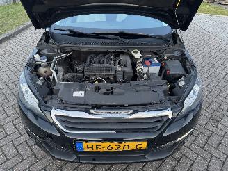 Peugeot 308 1.2 VTI  Active Clima picture 9