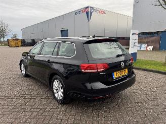 Volkswagen Passat 1.6 TDI Clima - Navi picture 6
