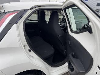 Toyota Aygo 1.0 VVT-i 51Kw AIRCO picture 12