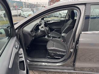 Ford Focus 1.0 EcoBoost 74Kw picture 10