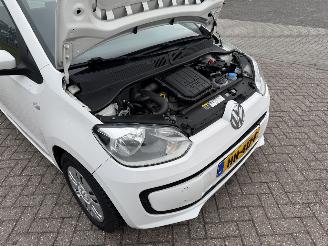 Volkswagen Up! 1.0 44Kw NAIV - AIRCO picture 11