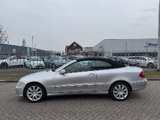 Mercedes CLK 200 K  CABRIOLET  Avantgarde picture 5