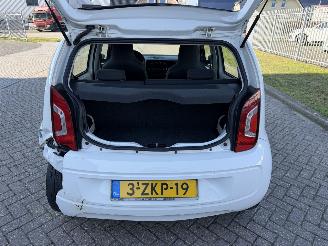 Volkswagen Up! 1.0 44kw AIRCO picture 14