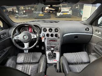 Alfa Romeo 159 1.9 JTD TI 110Kw Clima picture 13
