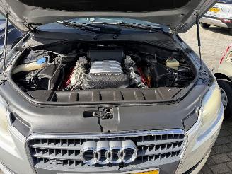 Audi Q7 4.2 V8 quattro 5+2 picture 29