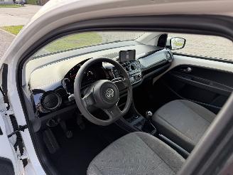 Volkswagen Up! 1.0 44Kw AIRCO - NAVI picture 12