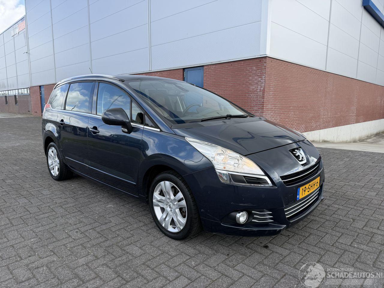 Peugeot 5008 1.6 AUTOMAAT 7-Persoons