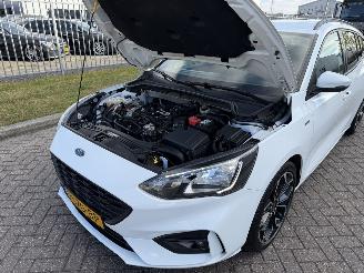 Ford Focus 1.0 EcoBoost Hybrid ST Line picture 10