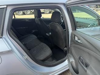 Opel Astra 1.6 CDTi  Clima - Navi - Euro6 picture 18