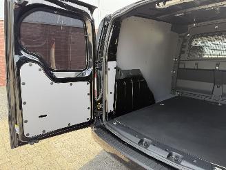 Volkswagen Caddy 2.0 TDI 90Kw AUTOMAAT picture 36