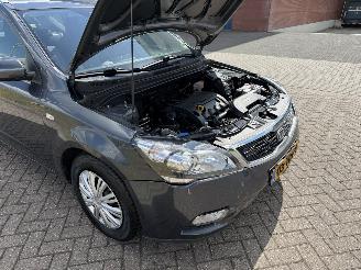 Kia Cee d Sporty wagon 1.4 CVVT 77Kw AIRCO picture 12