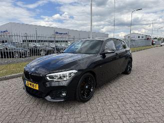 uszkodzony samochody osobowe BMW 1-serie 116i M Sport Edition 2019/6
