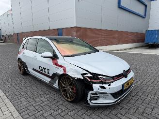 Volkswagen Golf 2.0 GTI Performance 245PK picture 4