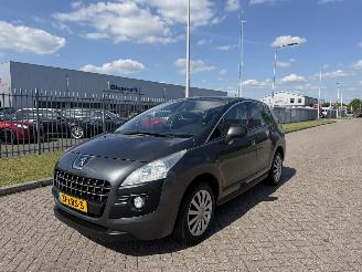 Unfallwagen Peugeot 3008 1.6 VTi  Clima Euro5 2010/6