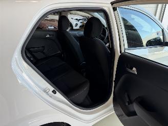 Kia Picanto 1.0 49Kw AIRCO Euro6 picture 16
