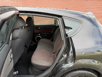 Seat Leon 1.6 Sport 75Kw AIRCO picture 12