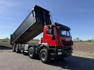 skadebil auto Iveco Trakker 450 Euro6 2021/2