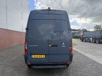 Mercedes eSprinter L2 H2 55kWh Clima picture 7