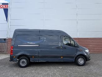 Mercedes eSprinter L2 H2 55kWh Clima picture 6