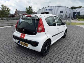 Peugeot 107 1.0 12V Sublime AIRCO picture 8