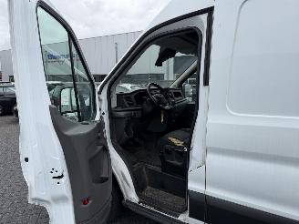 Ford Transit 2.0 TDCI  L3-H3 RWD  AIRCO  Euro6 picture 9