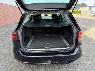 Volkswagen Passat 2.0 TDI 140kw Edition R picture 22