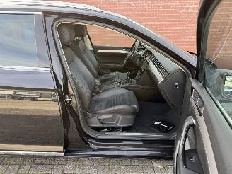 Volkswagen Passat 2.0 TDI 140kw Edition R picture 27